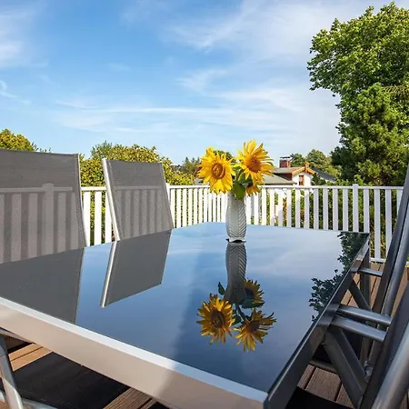 Kapitaenshaus - Boje * ボルン