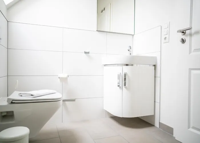 Kapitaenshaus - Boje